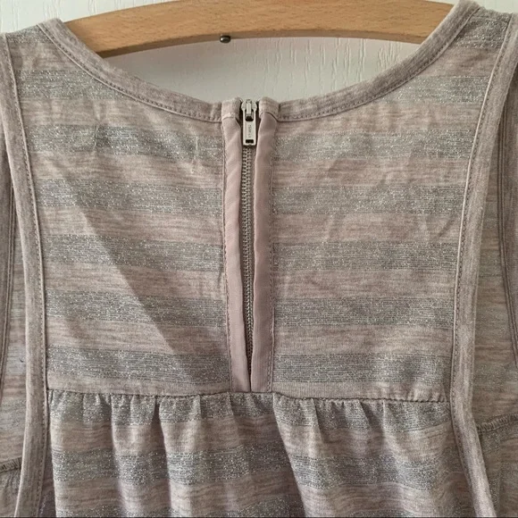 American eagle tan and silver tank - Picture 5 of 5